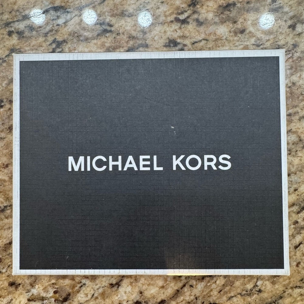 Michael Kors Brown Logo Billfold Wallet NWT - Picture 4 of 6